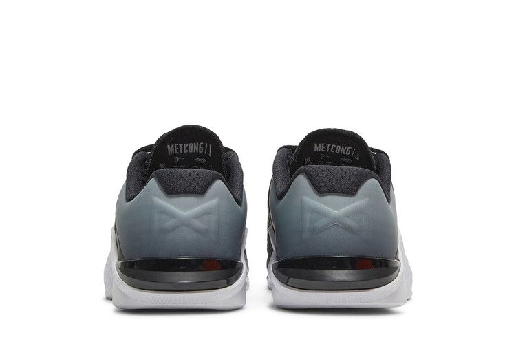 wmns-metcon-6-black-white-dj3073-001_05