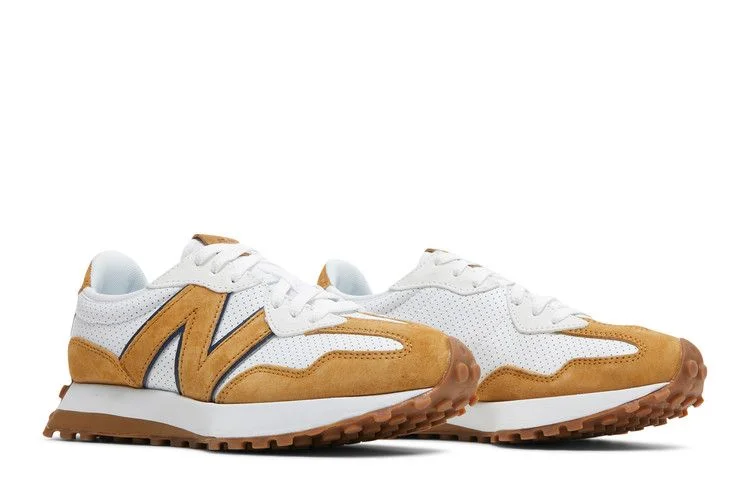 Krossovki-Bandier-x-New-Balance-Wmns-327-White-Workwear-7
