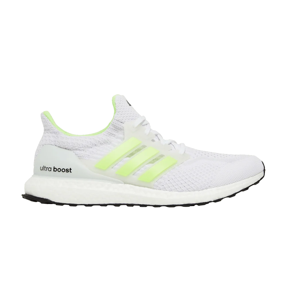 Krossovki-adidas-UltraBoost-5.0-DNA-Glow-In-The-Dark-White-Signal-Green