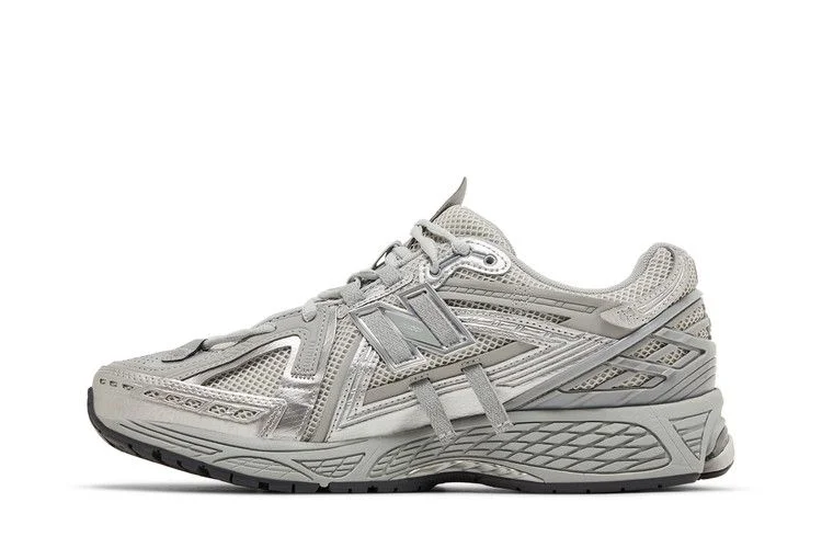 Кроссовки New Balance 1906A 'Concrete Silver Metallic'