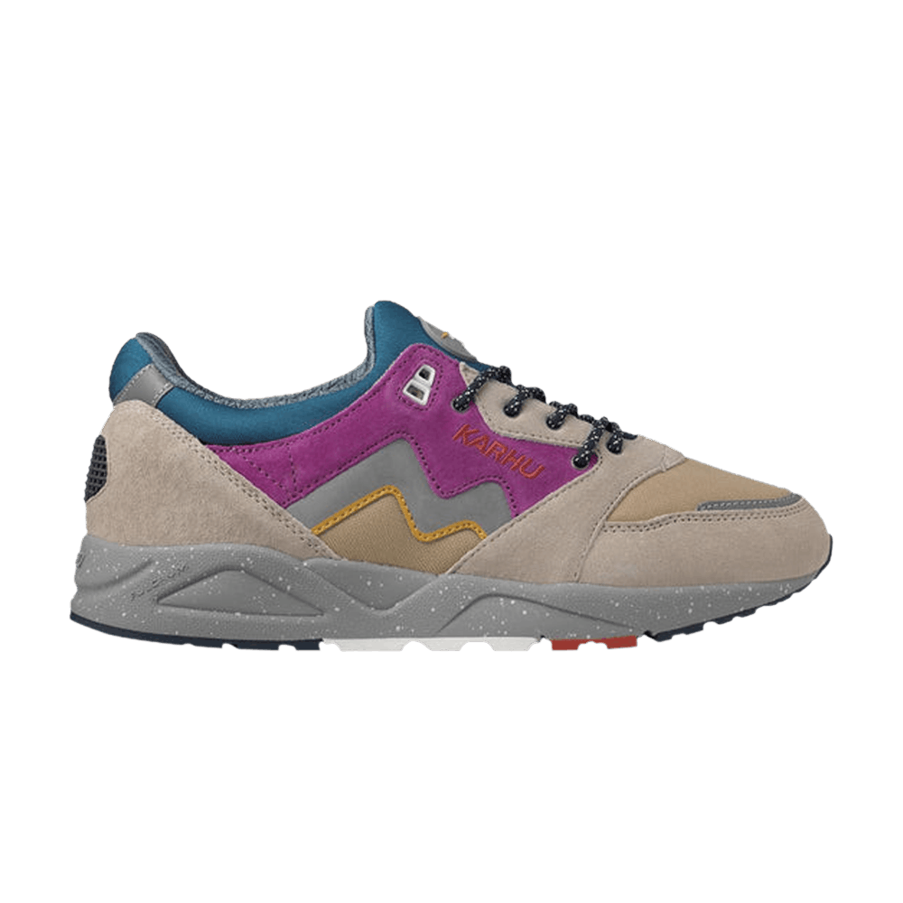 Кроссовки Karhu Aria 95 'Silver Lining Mulberry'