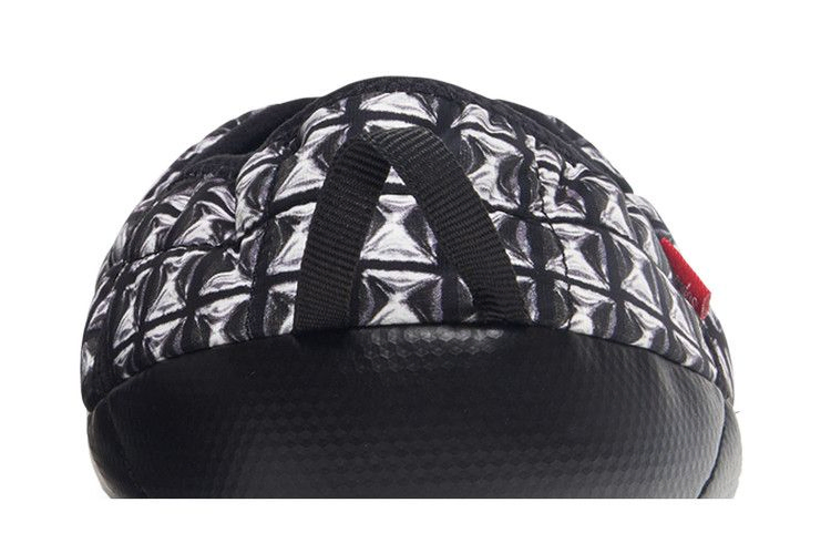Supreme x The North Face Traction Mule 'Black Studded Print'