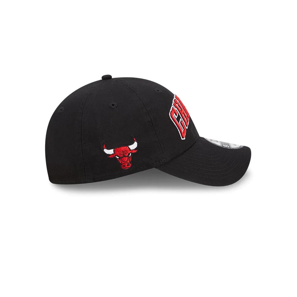 Бейсболка New Era Chicago Bulls 9TWENTY 2024 Statement Edition NBA Strapback Hat