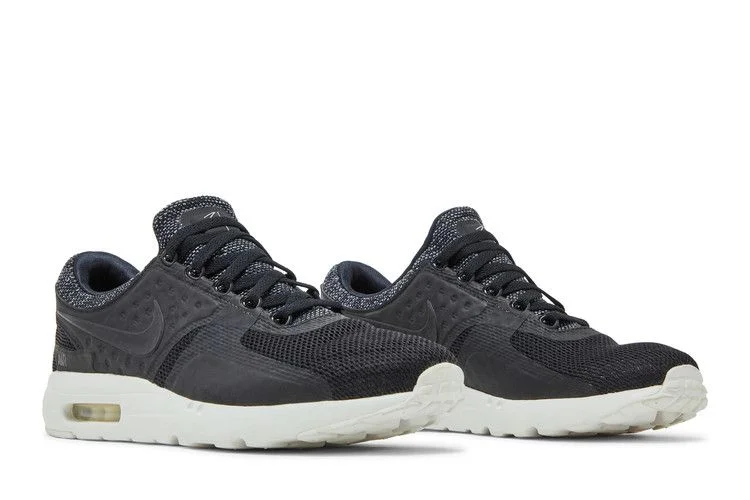 Krossovki-Nike-Air-Max-Zero-BR-7