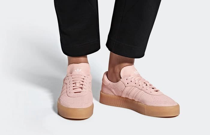 Кроссовки Wmns adidas Samba Rose Icey Pink