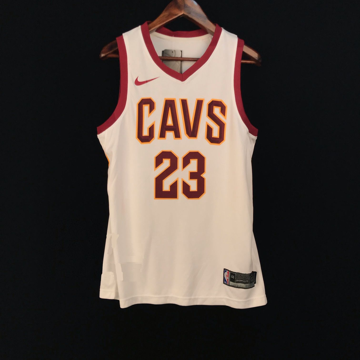 Баскетбольная джерси 2017-18 LeBron James Cleveland Cavaliers #23 Association White