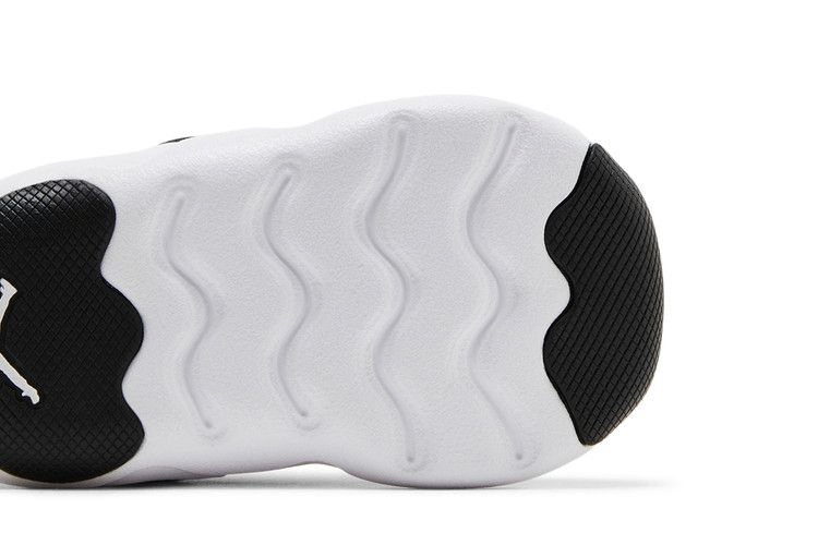 Кроссовки Air Jordan 23/7 TD 'Black White'