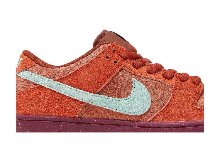 Кроссовки Nike Dunk Low SB 'Mystic Red'