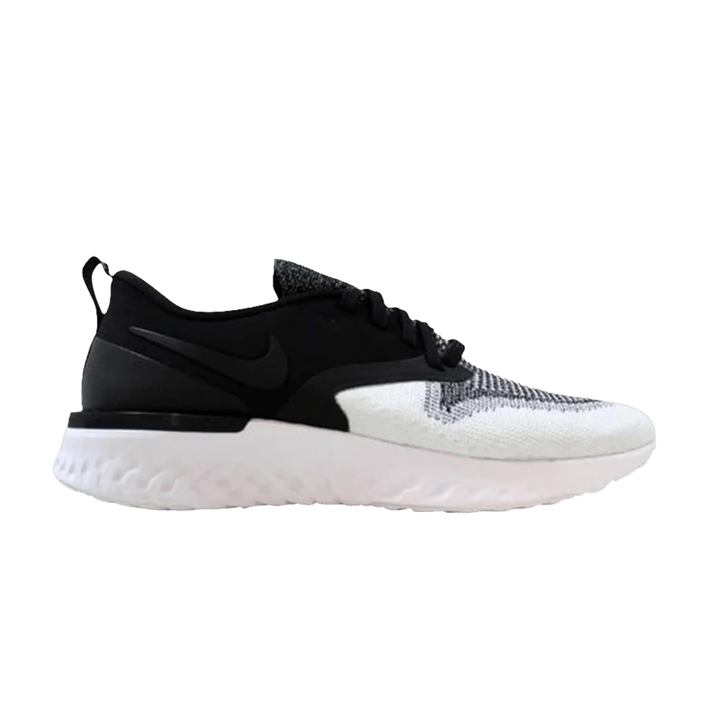 Кроссовки Nike Wmns Odyssey React 2 Flyknit 'Black White'