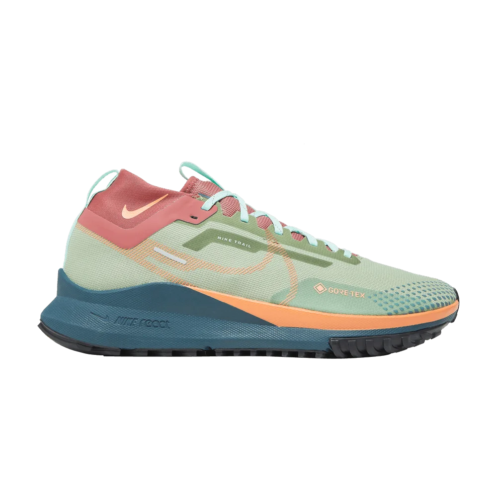 Krossovki-Nike-React-Pegasus-Trail-4-GORE-TEX-Alligator-Orange-Trance