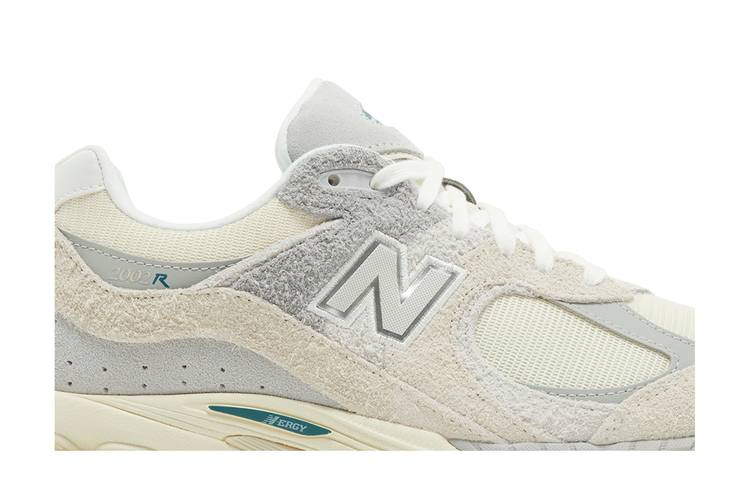 Кроссовки New Balance 2002R 'Linen'
