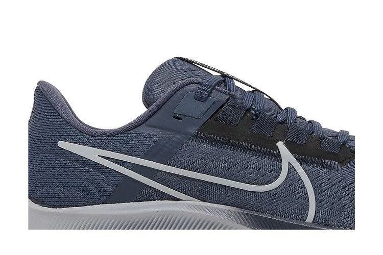 Krossovki-Nike-Air-Zoom-Pegasus-38-Thunder-Blue-1