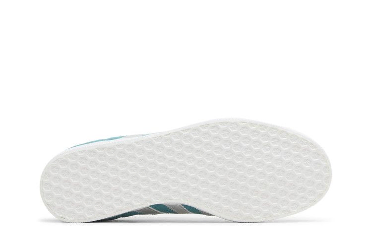 wmns-gazelle-arctic-fusion-silver-metallic-id7004_03