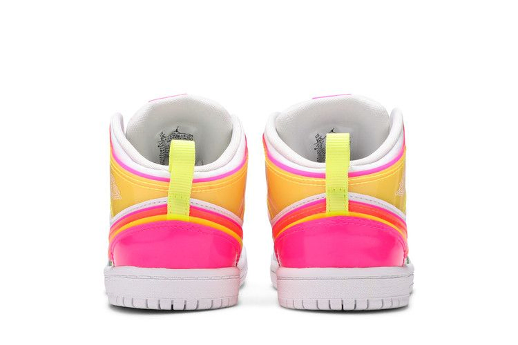 air-jordan-1-mid-se-td-edge-glow-cv4613-100_05