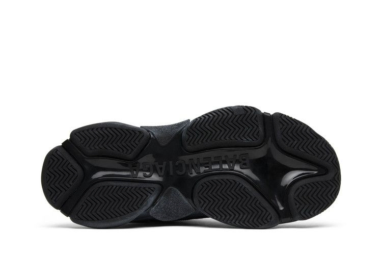 Кроссовки Balenciaga Triple S Sneaker 'Triple Black' 2018