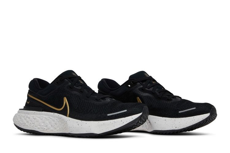 zoomx-invincible-run-flyknit-black-metallic-gold-ct2228-004_07