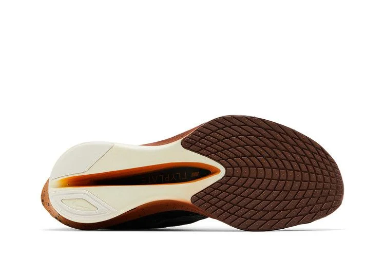 Krossovki-Nike-ZoomX-VaporFly-Next-4-Velvet-Brown-3