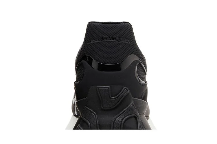 Krossovki-Alexander-McQueen-Sprint-Runner-Black-White-6