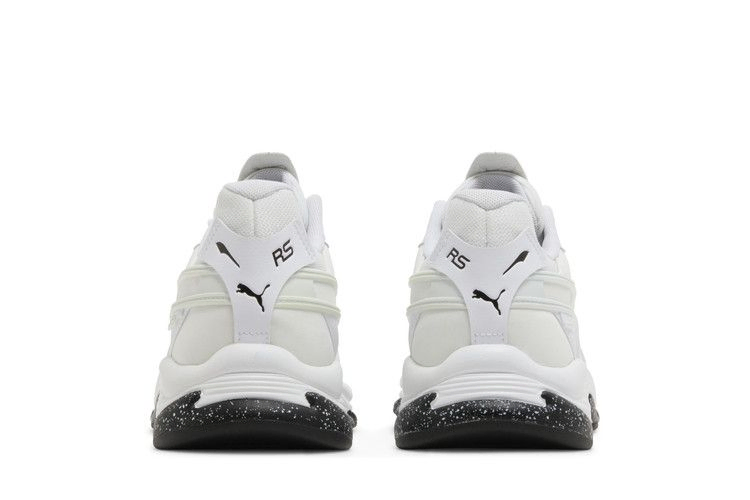 rs-connect-bubble-white-black-382086-02_05