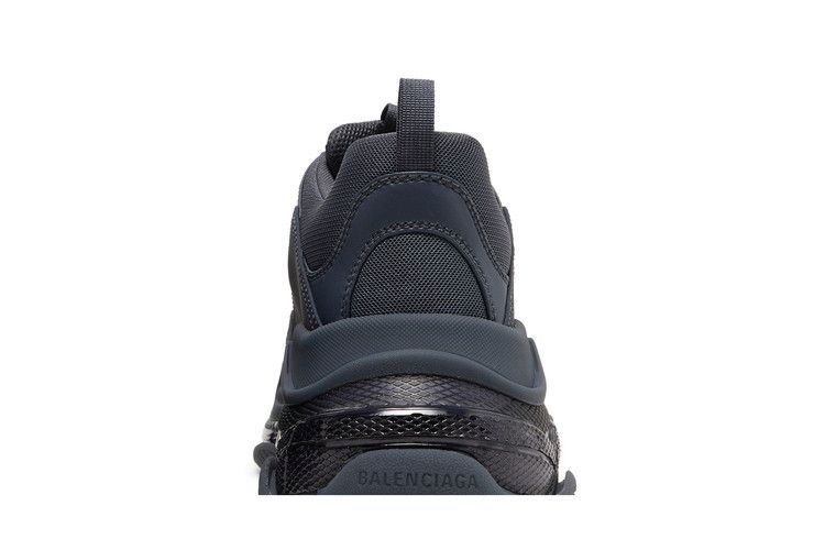 Кроссовки Balenciaga Triple S Sneaker 'Clear Sole - Ombre Blue'