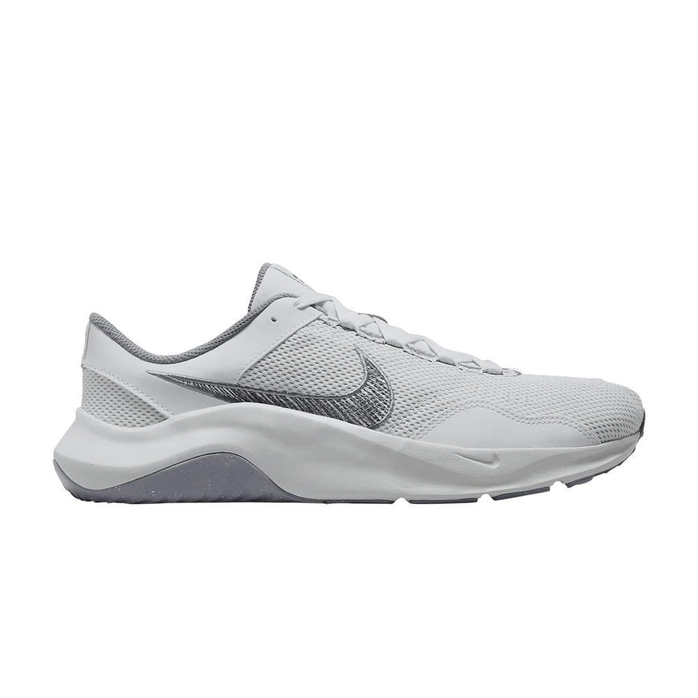 Krossovki-Nike-Legend-Essential-3-Next-Nature-Photon-Dust-Anthracite