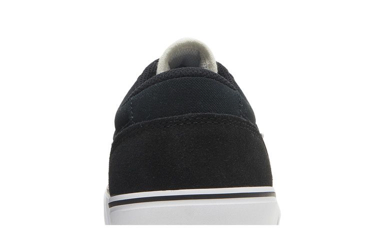 chron-sb-2-black-sail-dm3493-010_06
