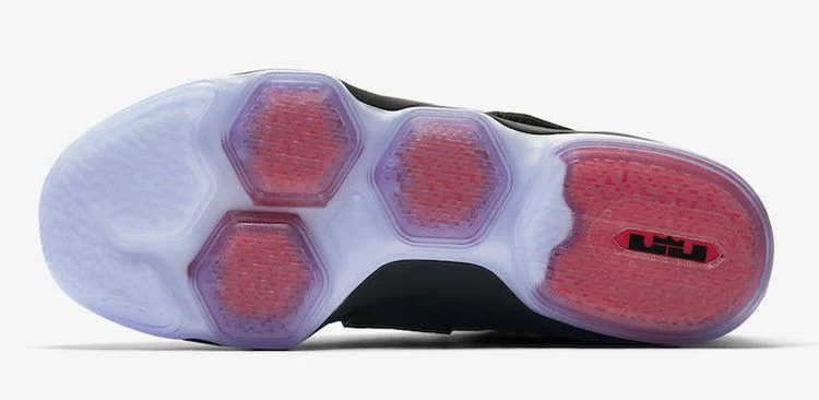 Krossovki-Nike-LeBron-14-Bred-4