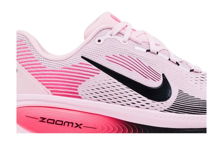 Кроссовки Nike Vomero 18 'Pink Foam/Hyper Pink/Black'