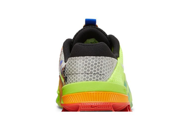 metcon-7-amp-volt-bright-spruce-checkered-dh3382-703_06