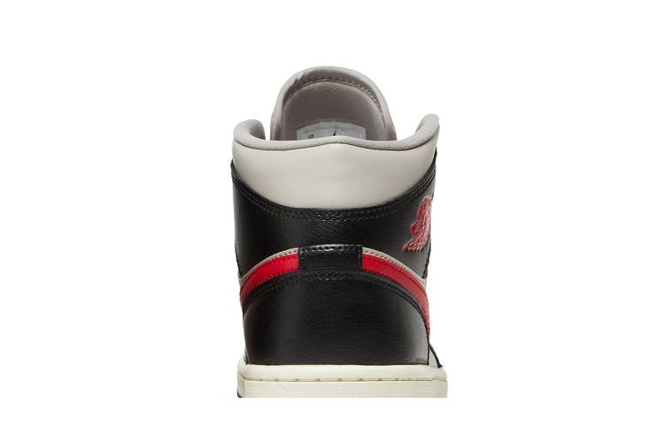 Кроссовки Wmns Air Jordan 1 Mid 'Black College Grey'
