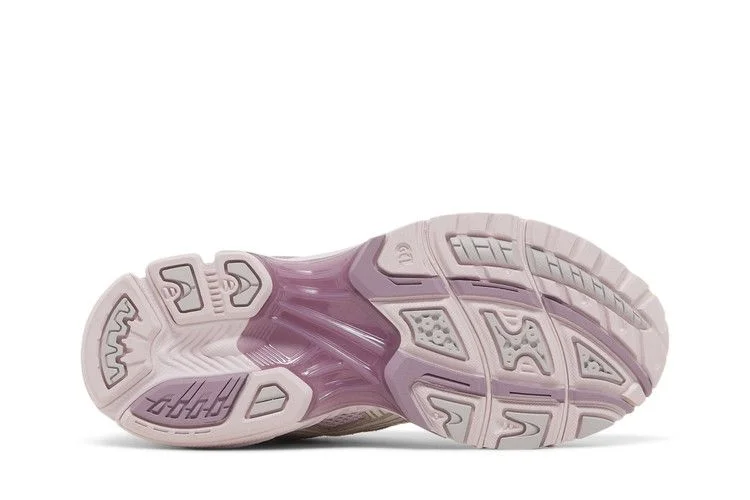 Кроссовки ASICS Wmns Gel Kayano 14 'Barely Rose Cream'