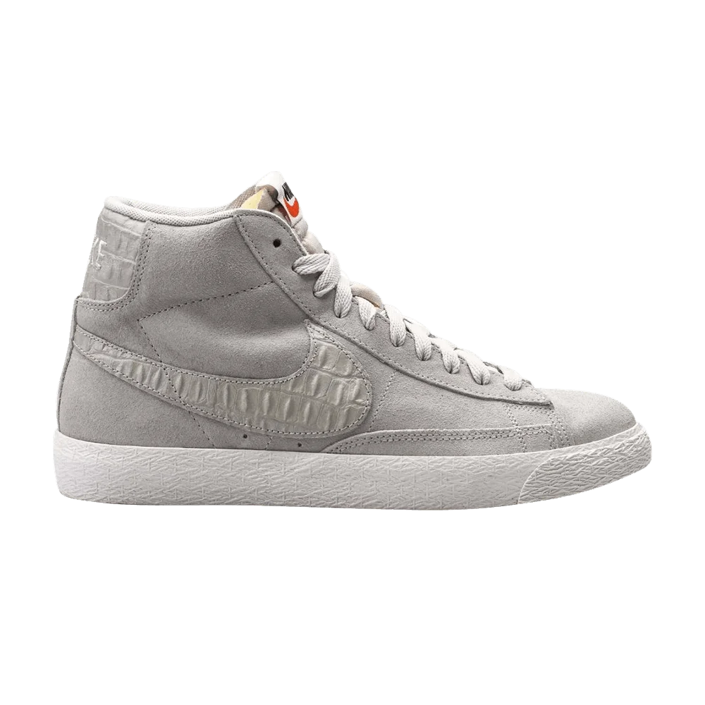 Krossovki-Nike-Blazer-Mid-Premium-Vintage-1