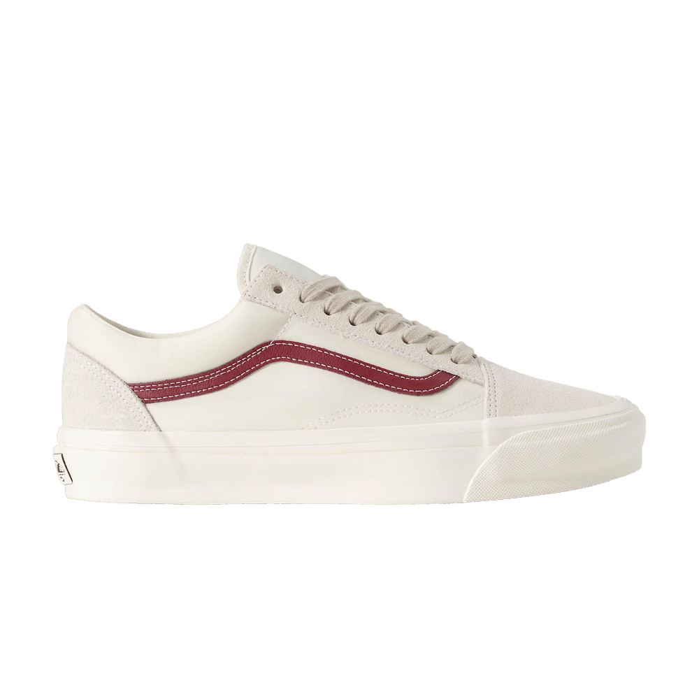 premium-old-skool-36-egret-red-vn000d9jc9f