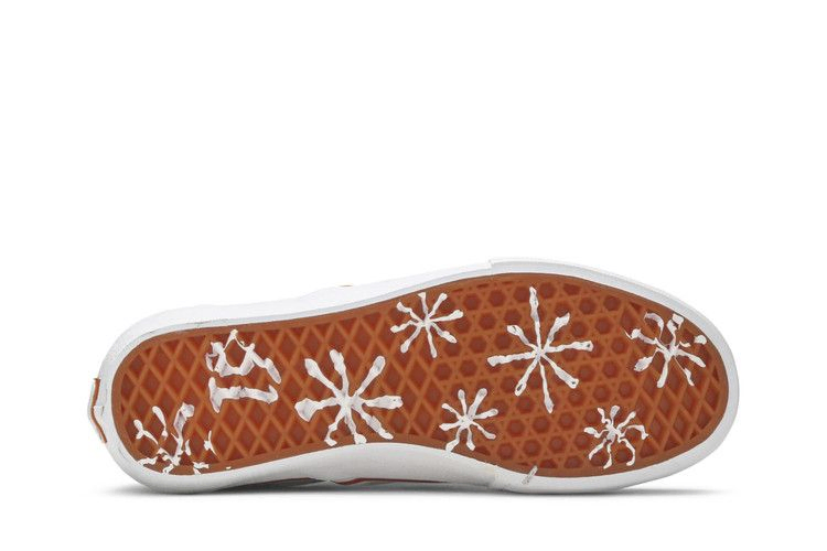 no-comply-x-daniel-johnston-x-slip-on-pro-doodles-vn0a347v2bb_03