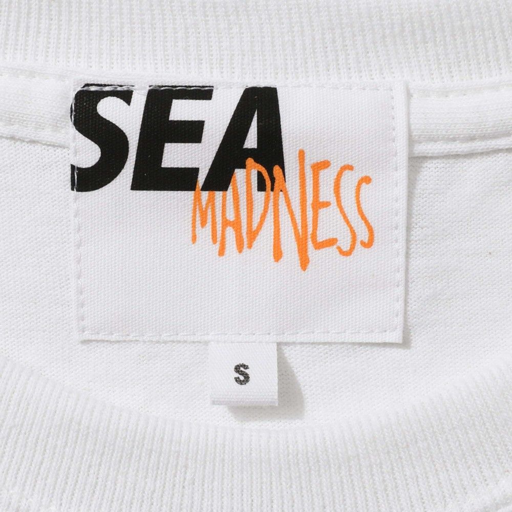 MADNESS-x-Wind-and-Sea-Print-Tee-White-4