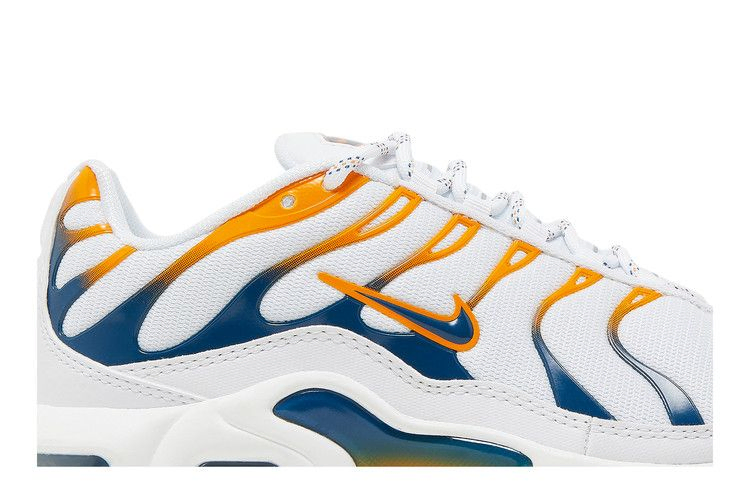 Кроссовки Nike Air Max Plus GS 'White Kumquat Marina'