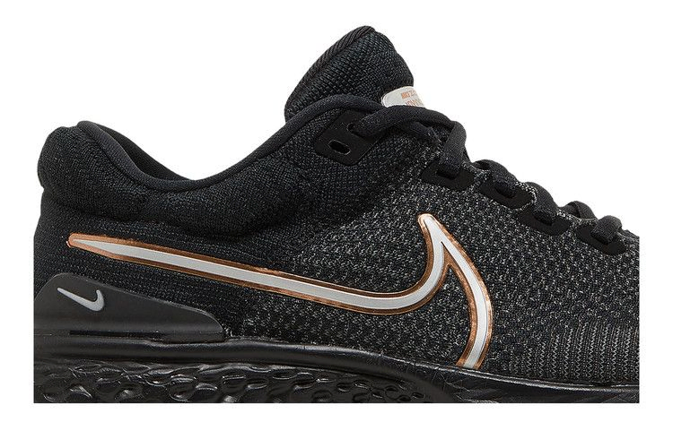 Кроссовки Nike Wmns ZoomX Invincible Run Flyknit 2 'Black Metallic Copper'
