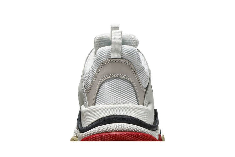 Кроссовки Balenciaga Triple S Sneaker 'White Black Red'