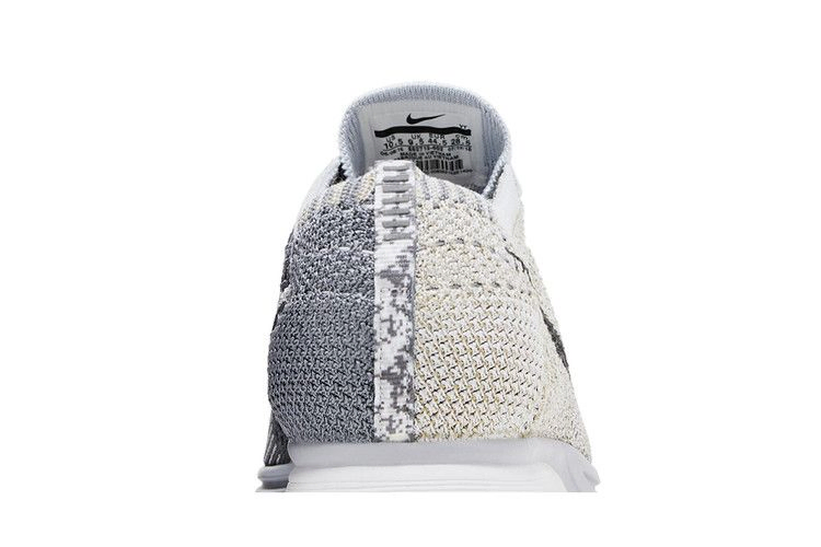flyknit-racer-pure-platinum-862713-002_06