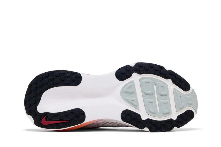 Кроссовки Nike Vomero 18 'Year of The Horse'