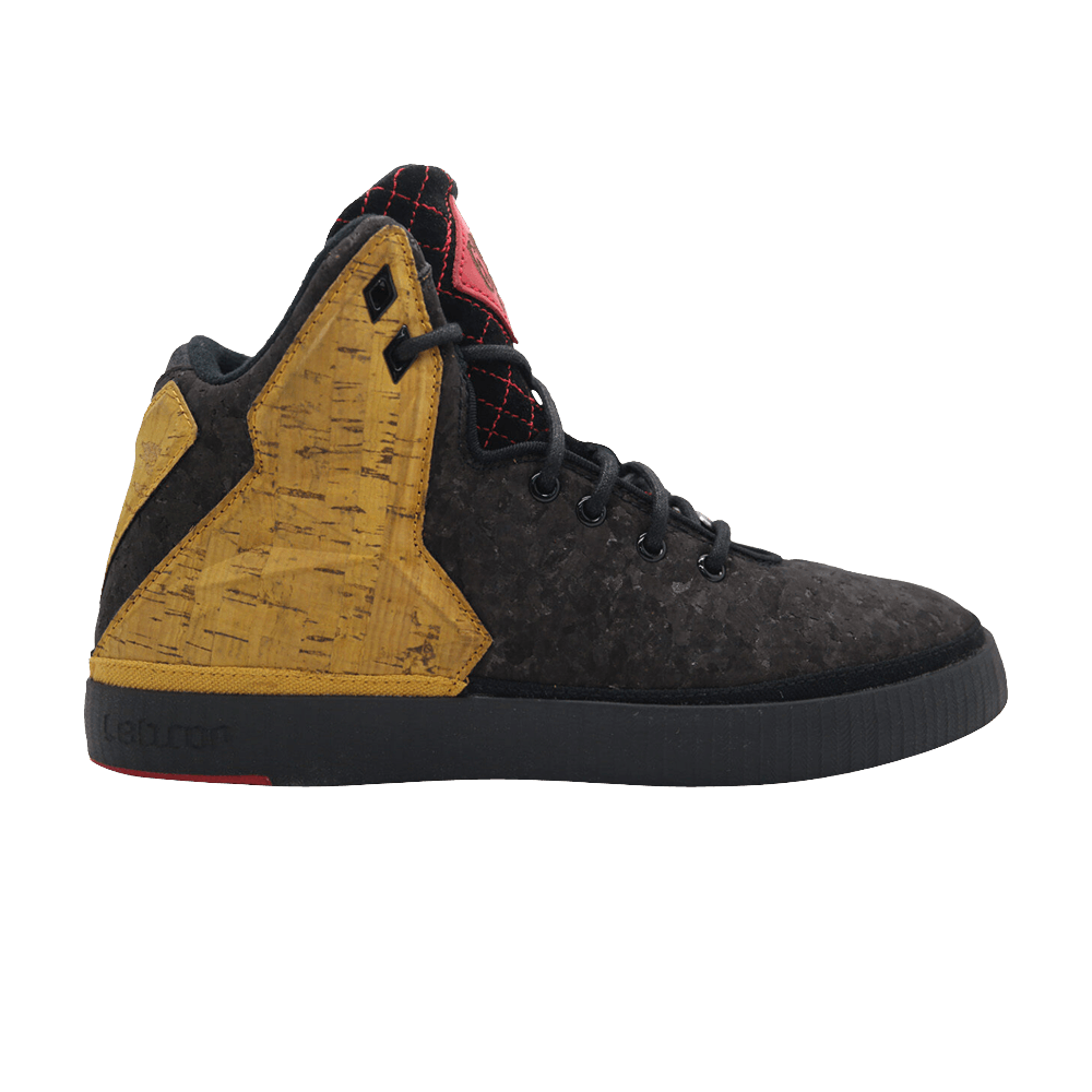 Кроссовки Nike LeBron 11 NSW Lifestyle 'Cork'