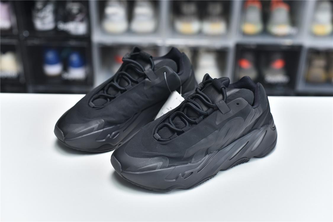 adidas-Yeezy-Boost-700-MNVN-Triple-Black-7