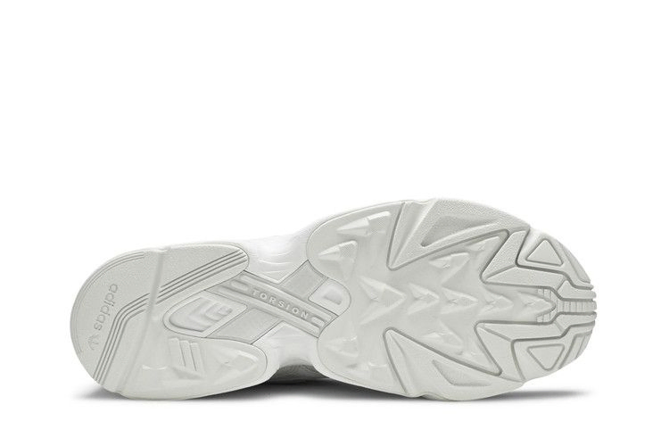 yung-96-chasm-crystal-white-ee7238_03