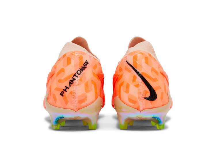 Кроссовки Nike Phantom GX Elite NU FG 'Guava Ice'