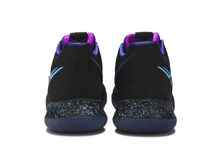 Krossovki-Nike-Kyrie-3-Flip-the-Switch-5