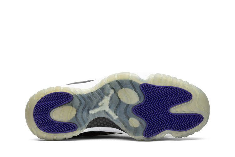 air-jordan-11-concord-130245-101_03