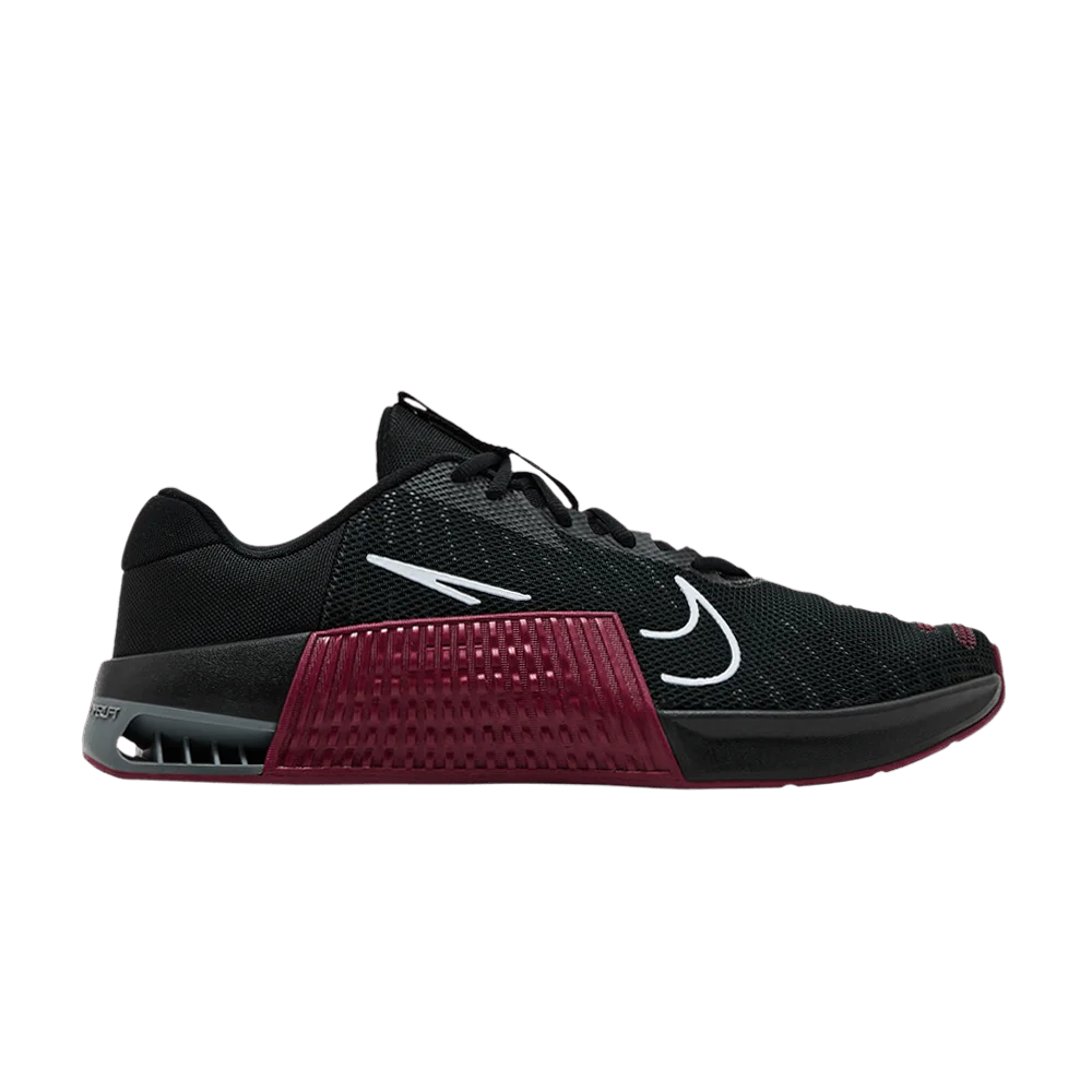 Krossovki-Nike-Metcon-9-TB-Black-Maroon