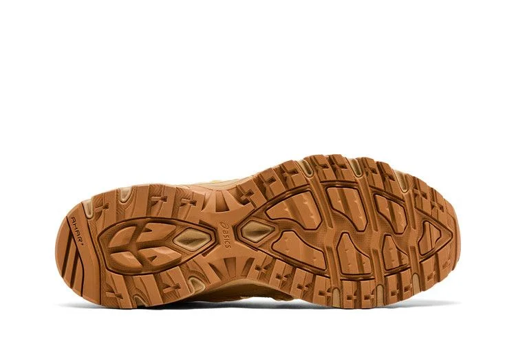 Krossovki-A.P.C.-x-ASICS-Gel-Sonoma-15-50-Dune-3