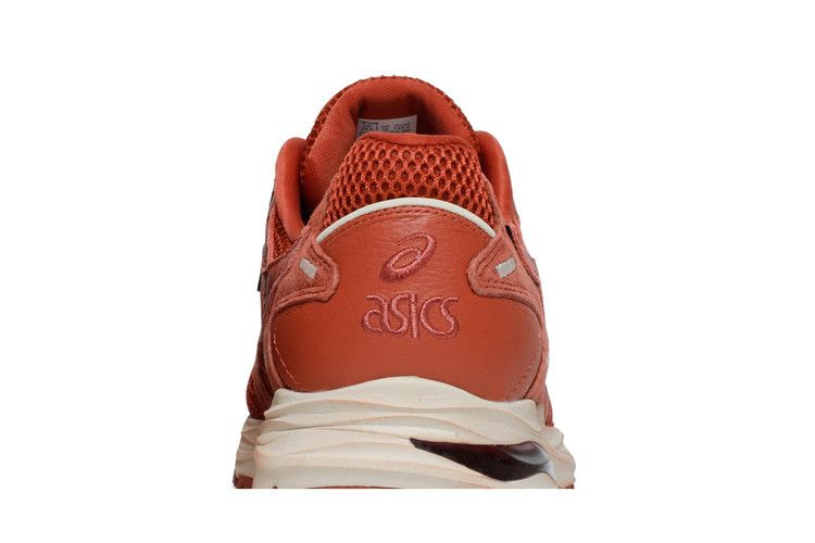 Кроссовки ASICS Denim Tears x Gel MC Plus 'Georgia Red Clay'