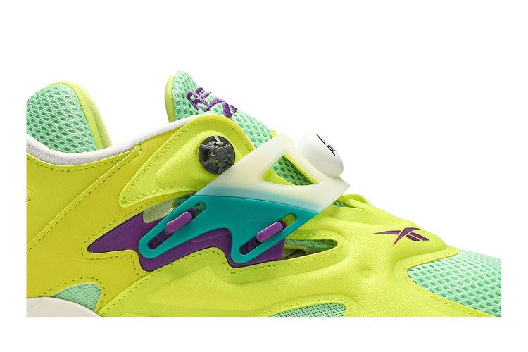pump-court-hero-yellow-fv7901_01